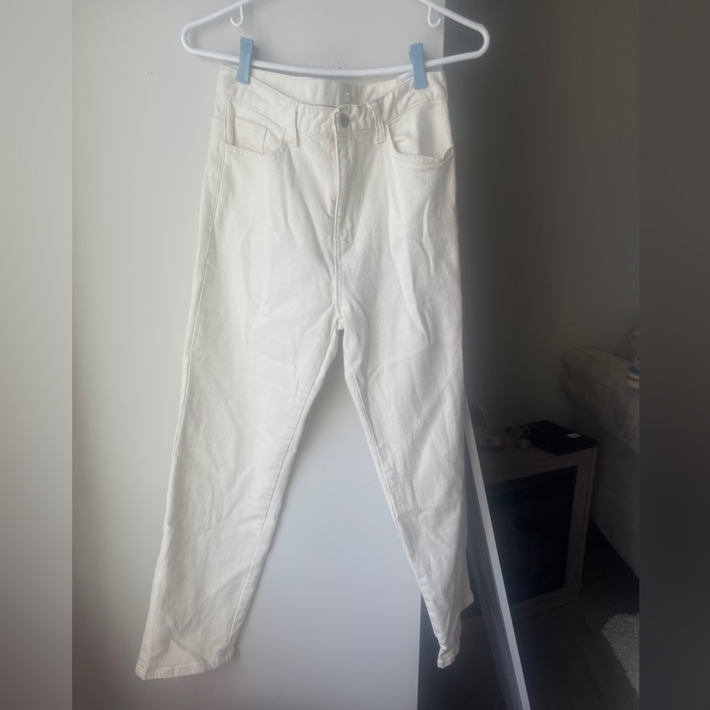 FAVE Seoul Jeans White Medium (27)